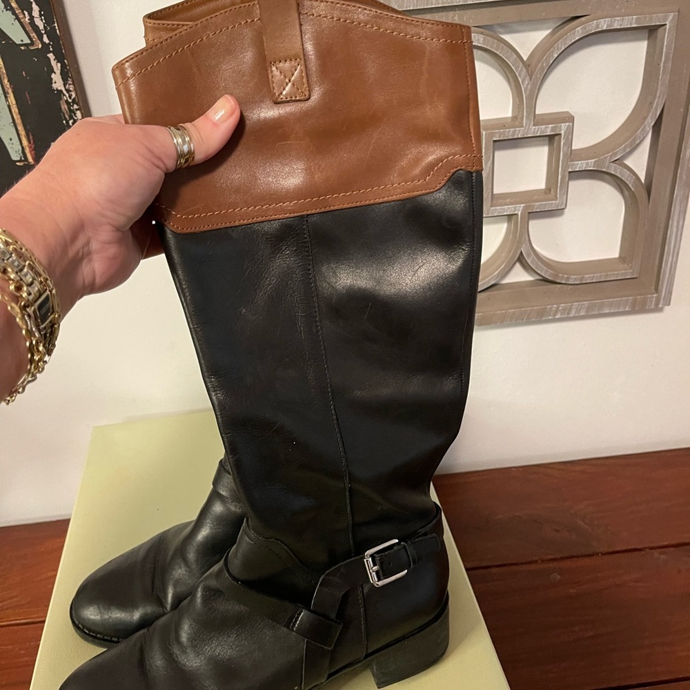 Franco Sarto size 9M black & tan boots